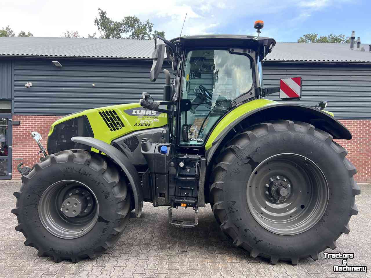 Tracteur Claas Axion 870