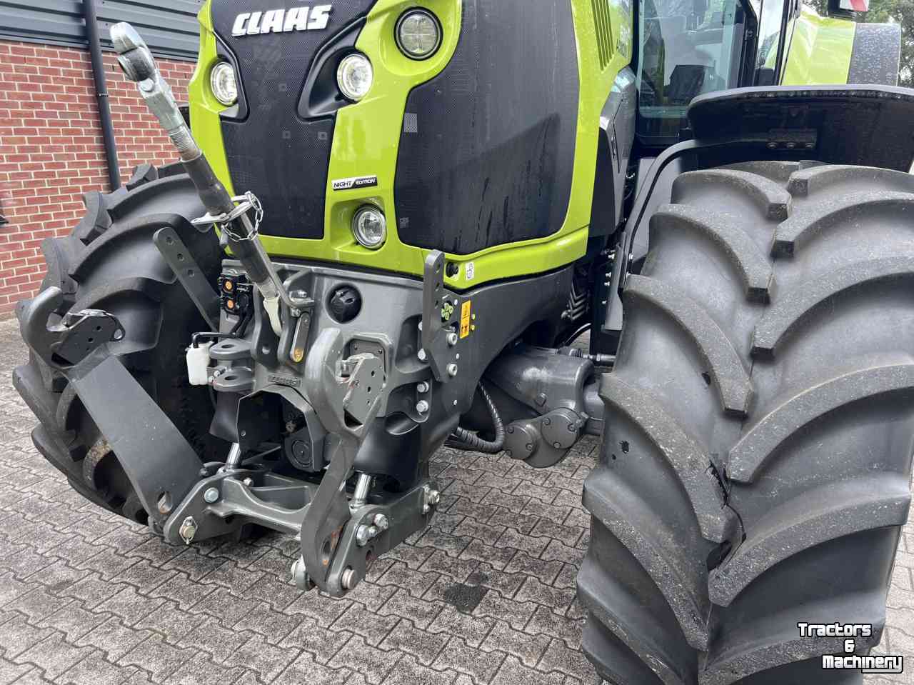 Tracteur Claas Axion 870