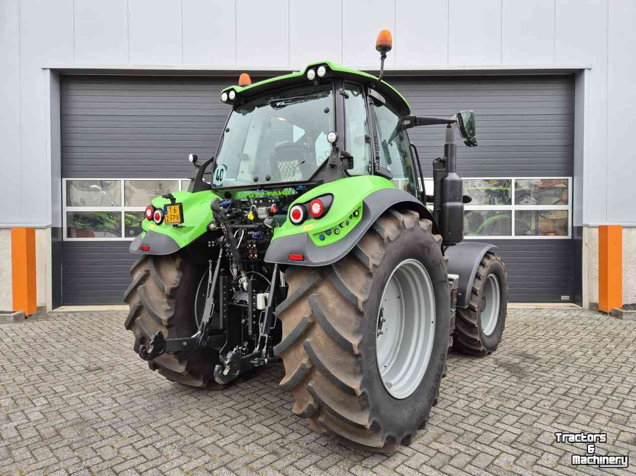 Tracteur Deutz-Fahr Agrotron 6130.4 RV-Shift