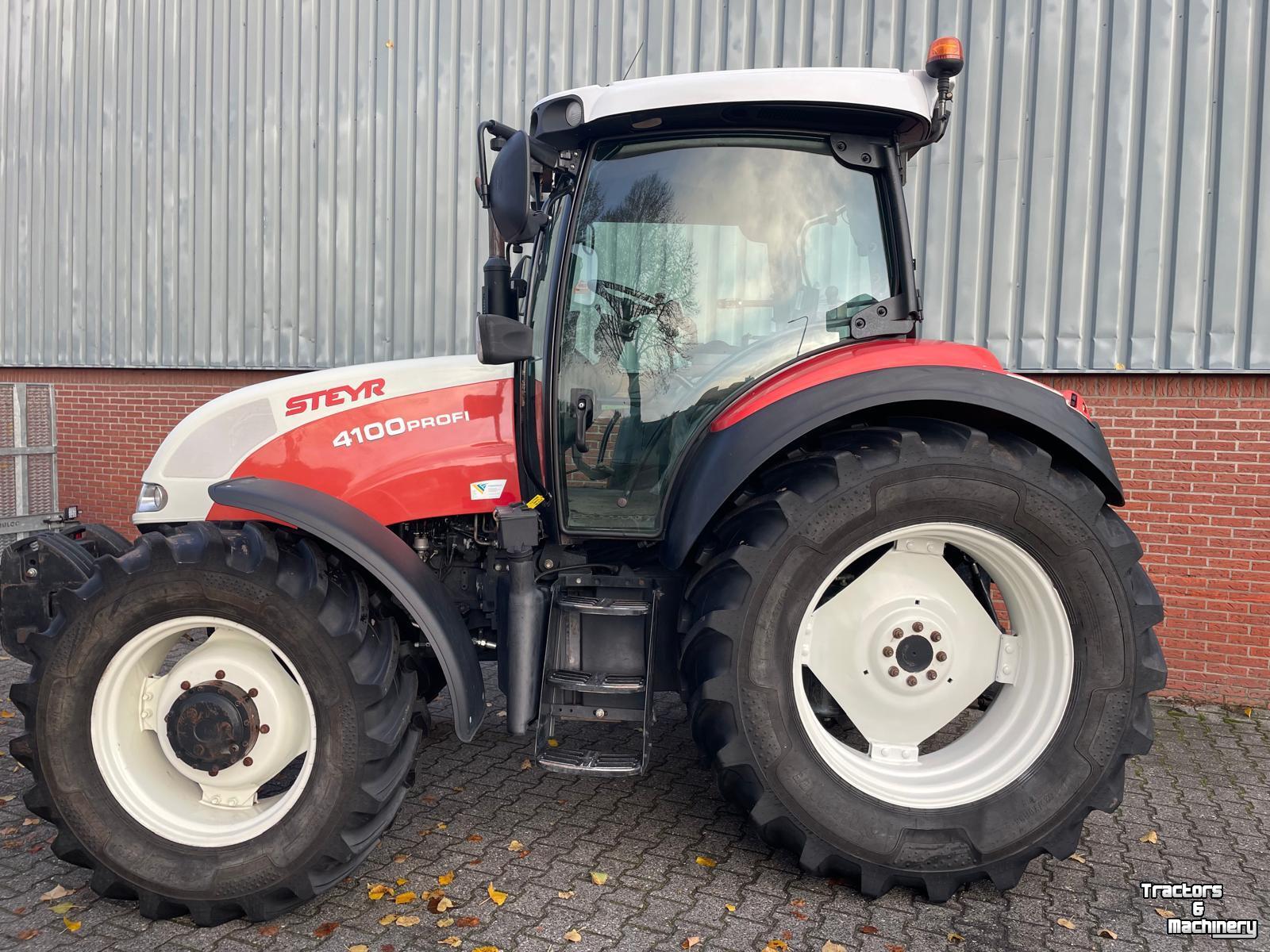 Tracteur Steyr Profi 4100