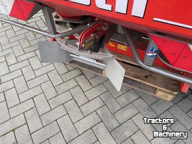 Distributeur d‘engrais Kuhn AXIS 30.1W