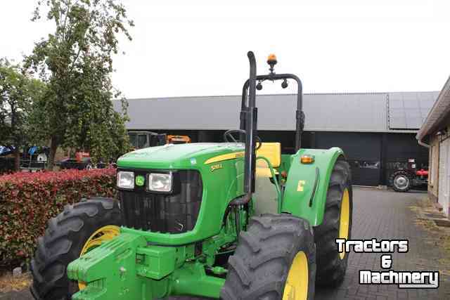 Tracteur John Deere 5065E 4WD