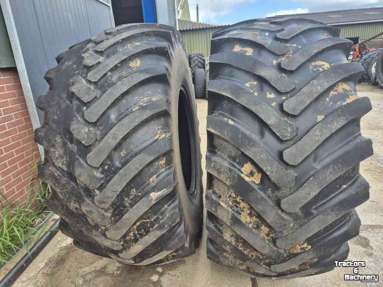 Roues, Pneus, Jantes, Barillets Jumelage Alliance 30.5R32