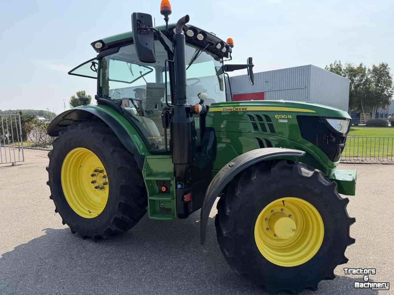 Tracteur John Deere 6130R 50 KM Command pro