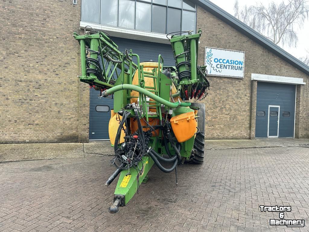 Pulvérisateur trainé Amazone UX 4200 VELDSPUIT