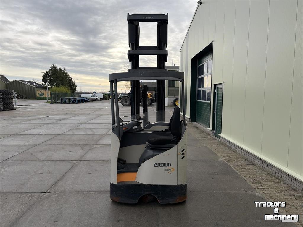 Rétractable  ESR 5240-14 Reachtruck