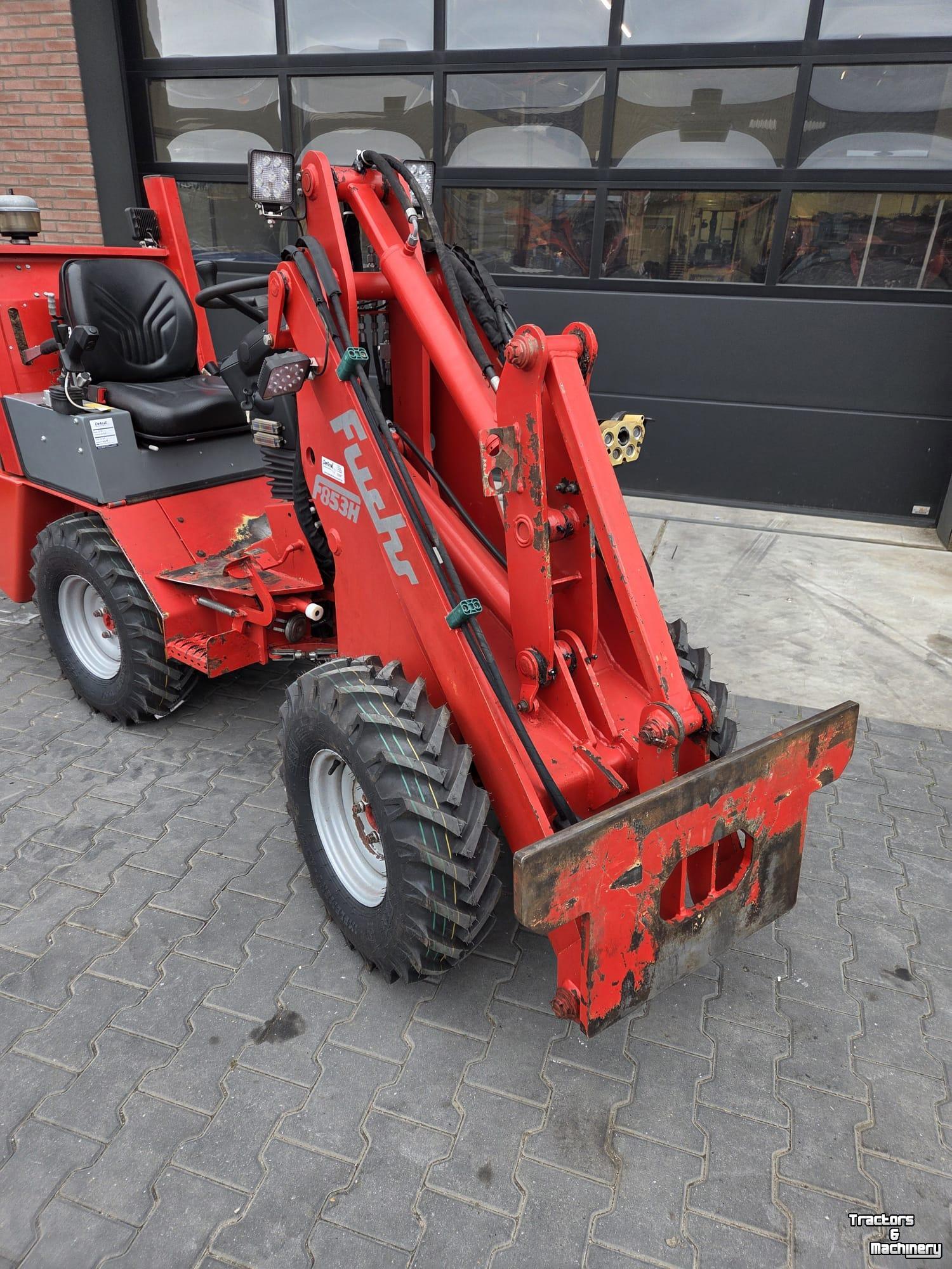 Chargeuse sur pneus Fuchs Fuchs F853H lage zitting