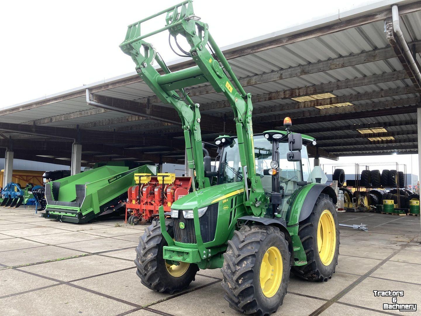 Tracteur John Deere 5115R