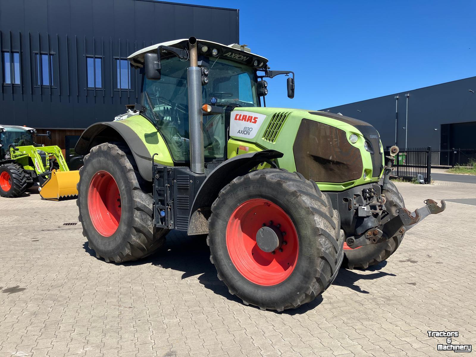 Tracteur Claas AXION 830