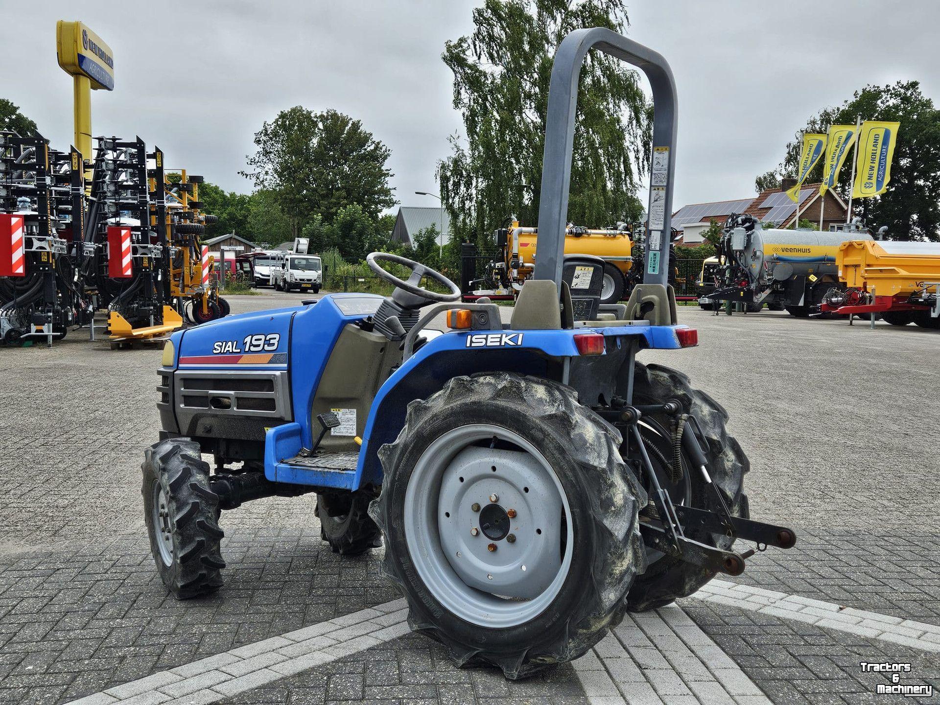 Tracteur pour vignes et vergers Iseki SIAL 1932306+548/456+ compact tractor