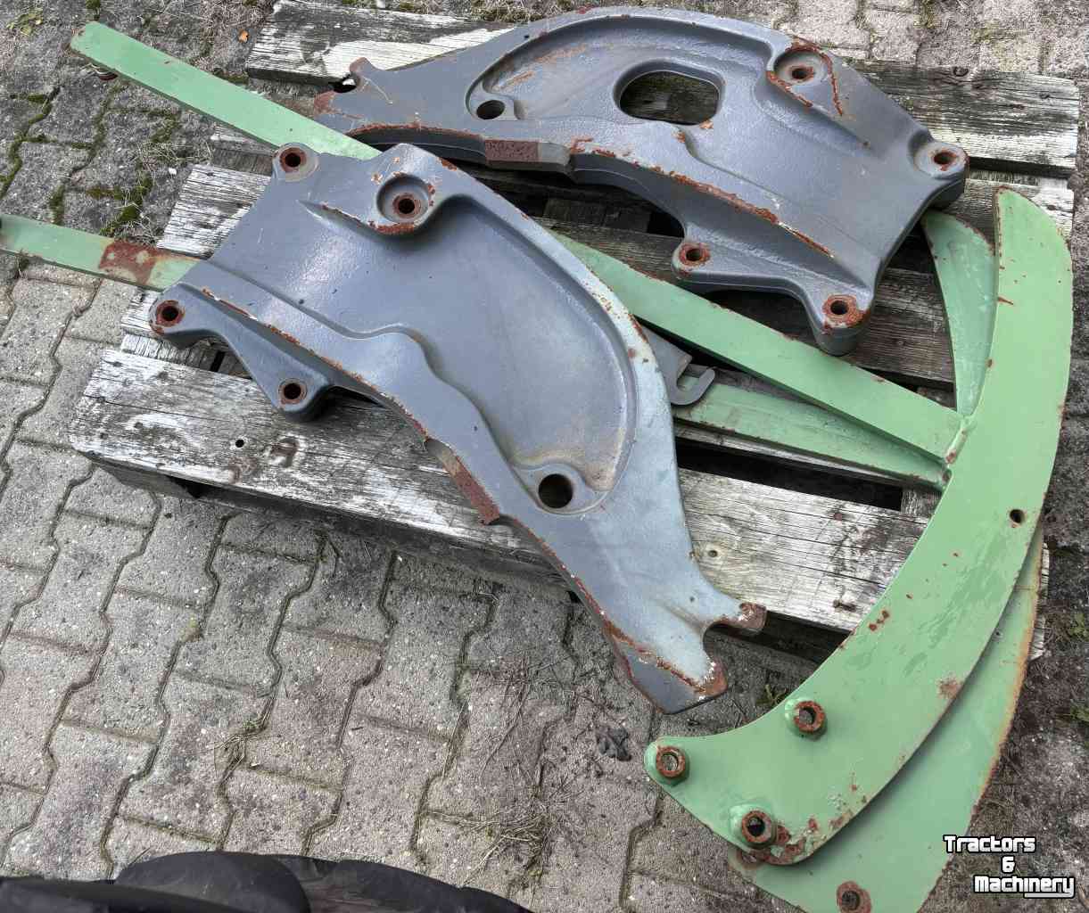 Chargeur frontal Fendt Aanbouwdelen 3S voorlader voor Fendt 711-820