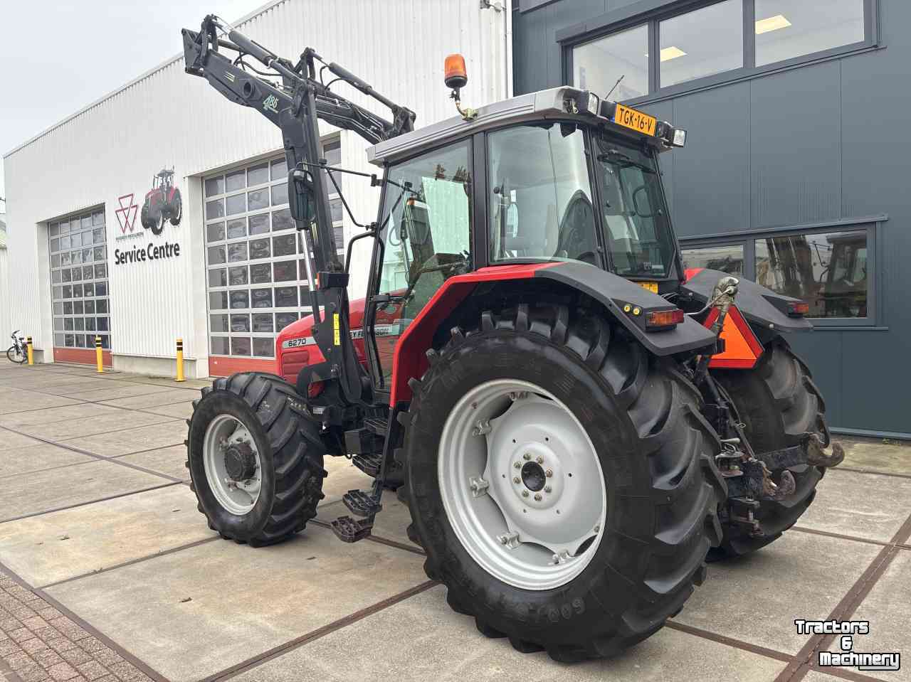 Tracteur Massey Ferguson 6270