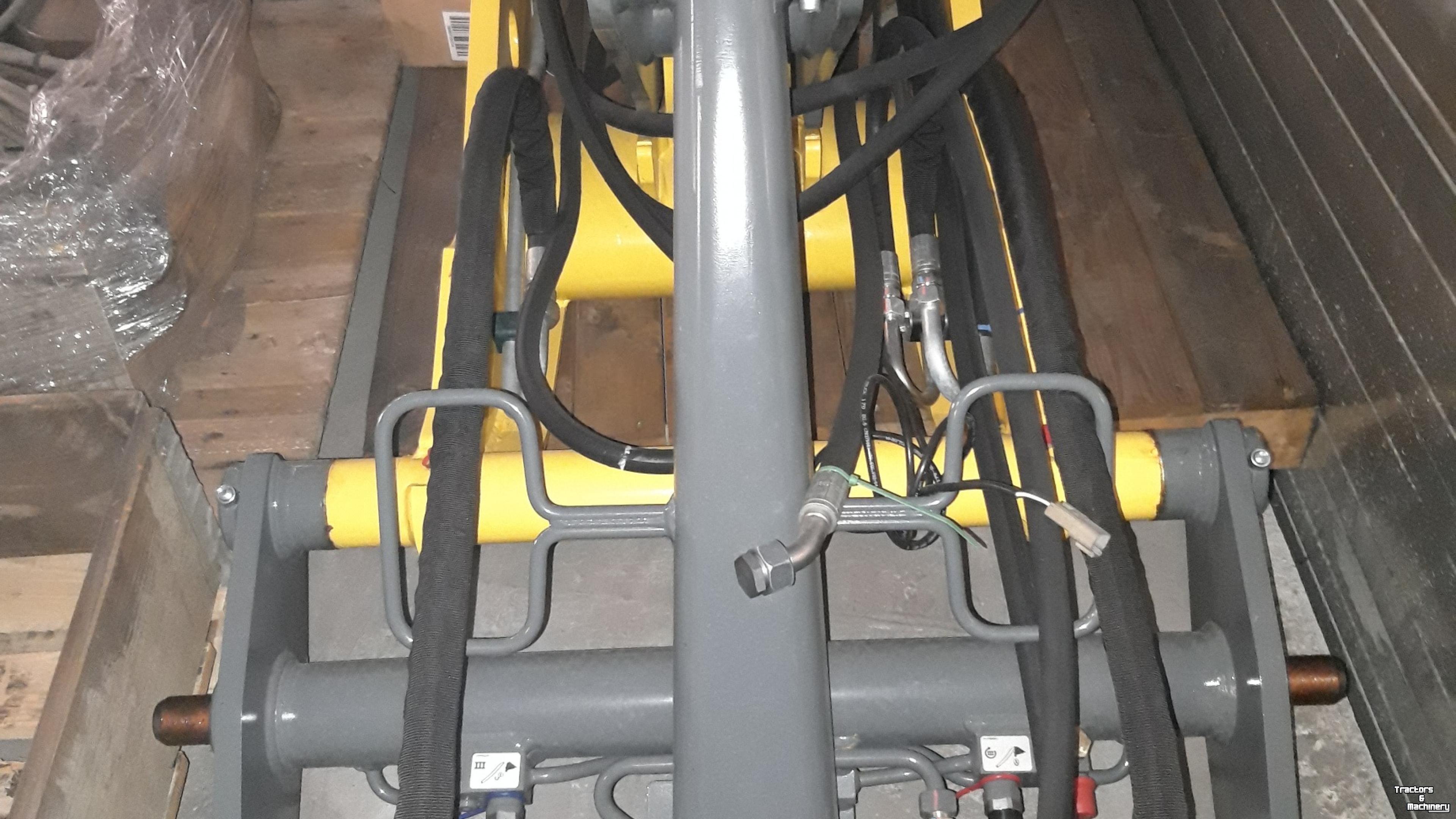 Chargeuse sur pneus Kramer LOSSE DELEN  8105 SHOVEL