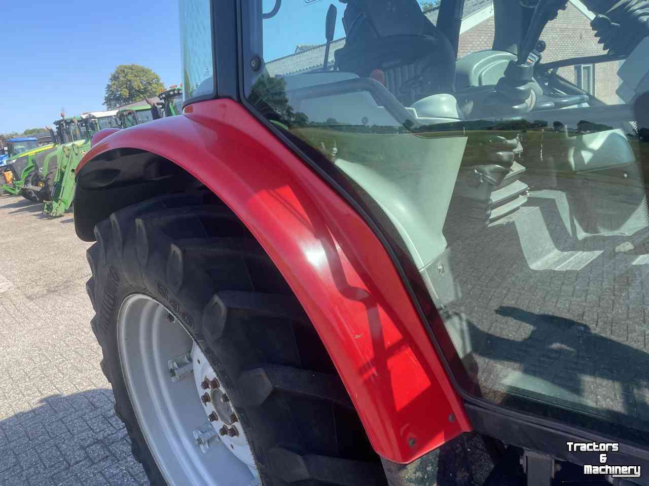 Tracteur Massey Ferguson 5650 DYNA4 AIRCO TRIMA FRONTLDR.