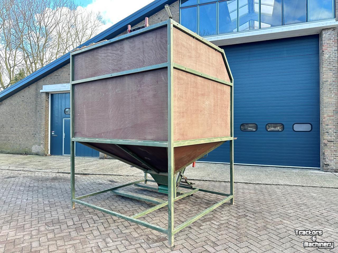 Autres matériel de convoyage et accessoires  AARDAPPELBUNKER