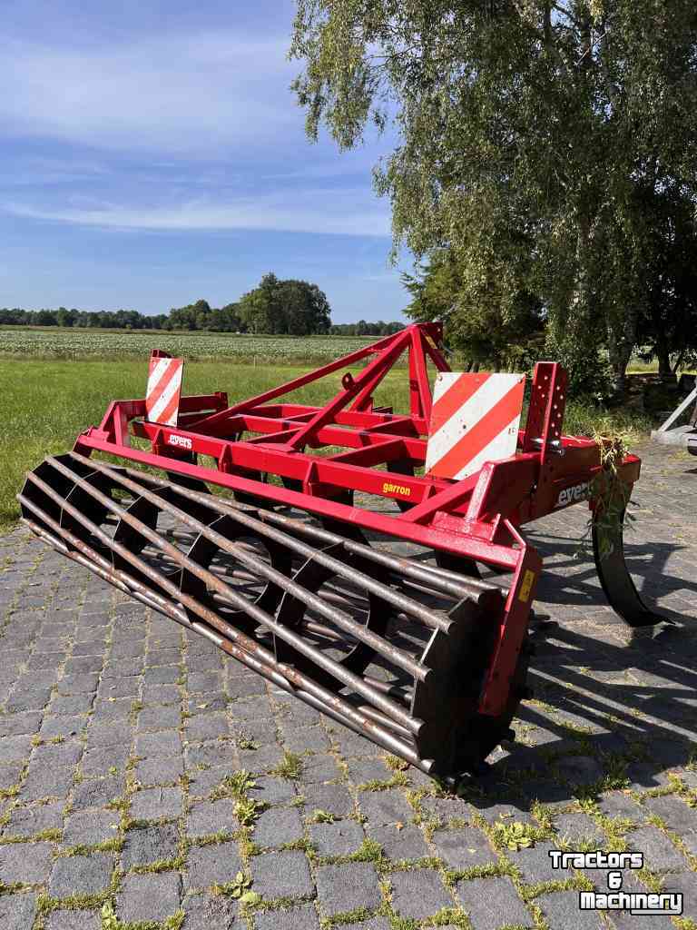 Cultivateur Evers Garron