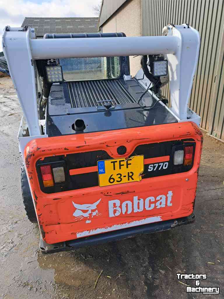 Chargeuse compacte Bobcat S770