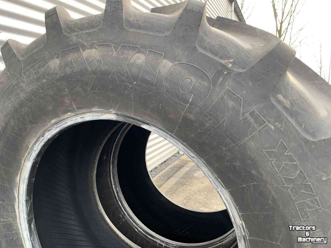 Roues, Pneus, Jantes, Barillets Jumelage Vredestein 710/70R38 100%