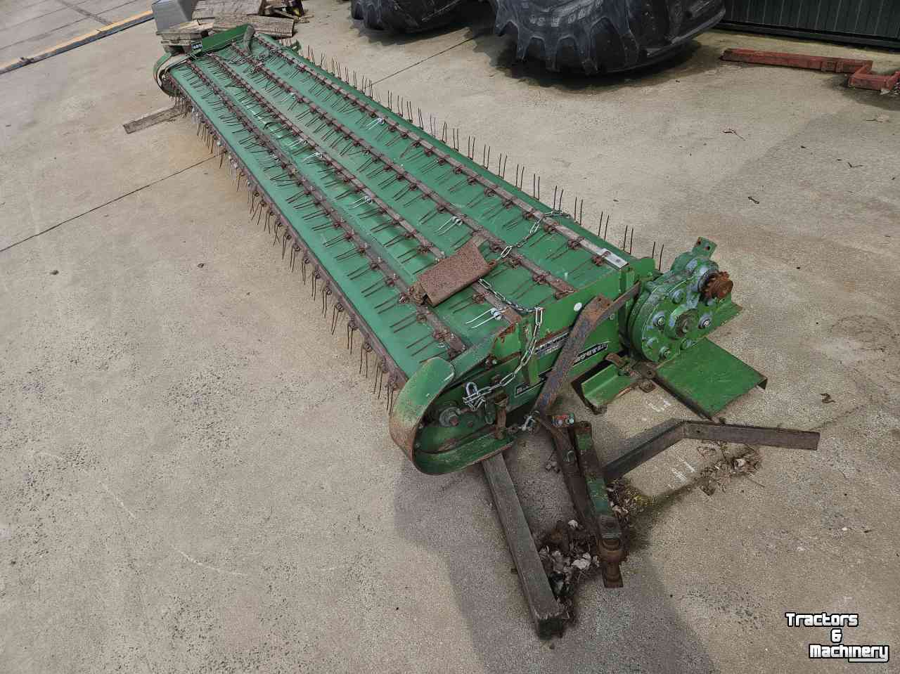 Plate-forme de coupe & pickup  420