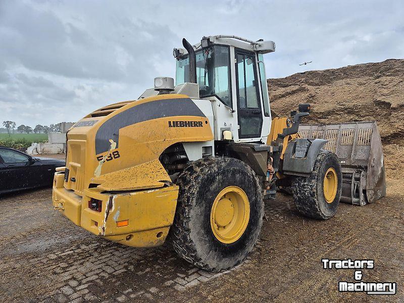 Chargeuse sur pneus Liebherr L538