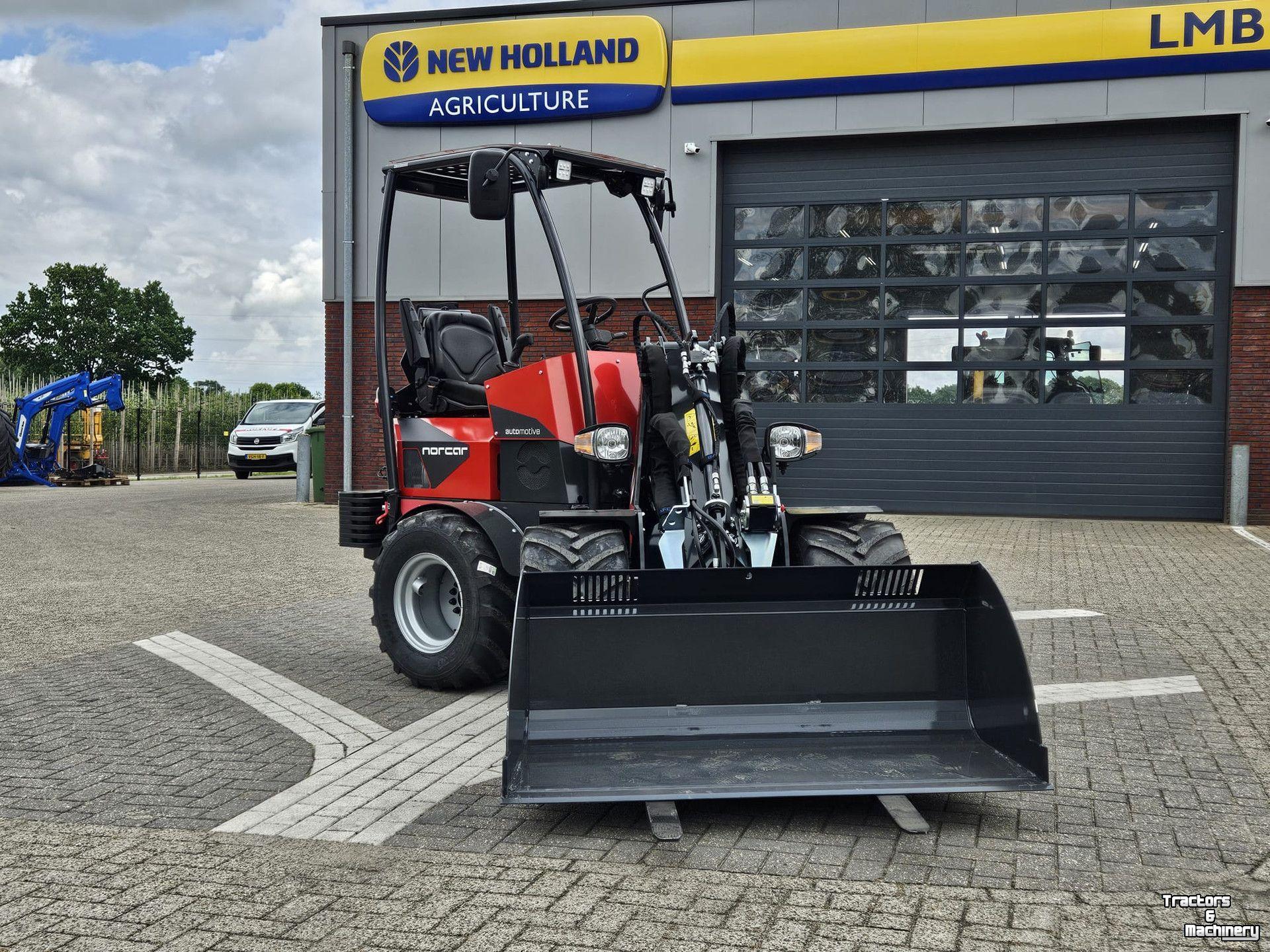 Chargeuse sur pneus Norcar A7240 AUTOMOTIVE