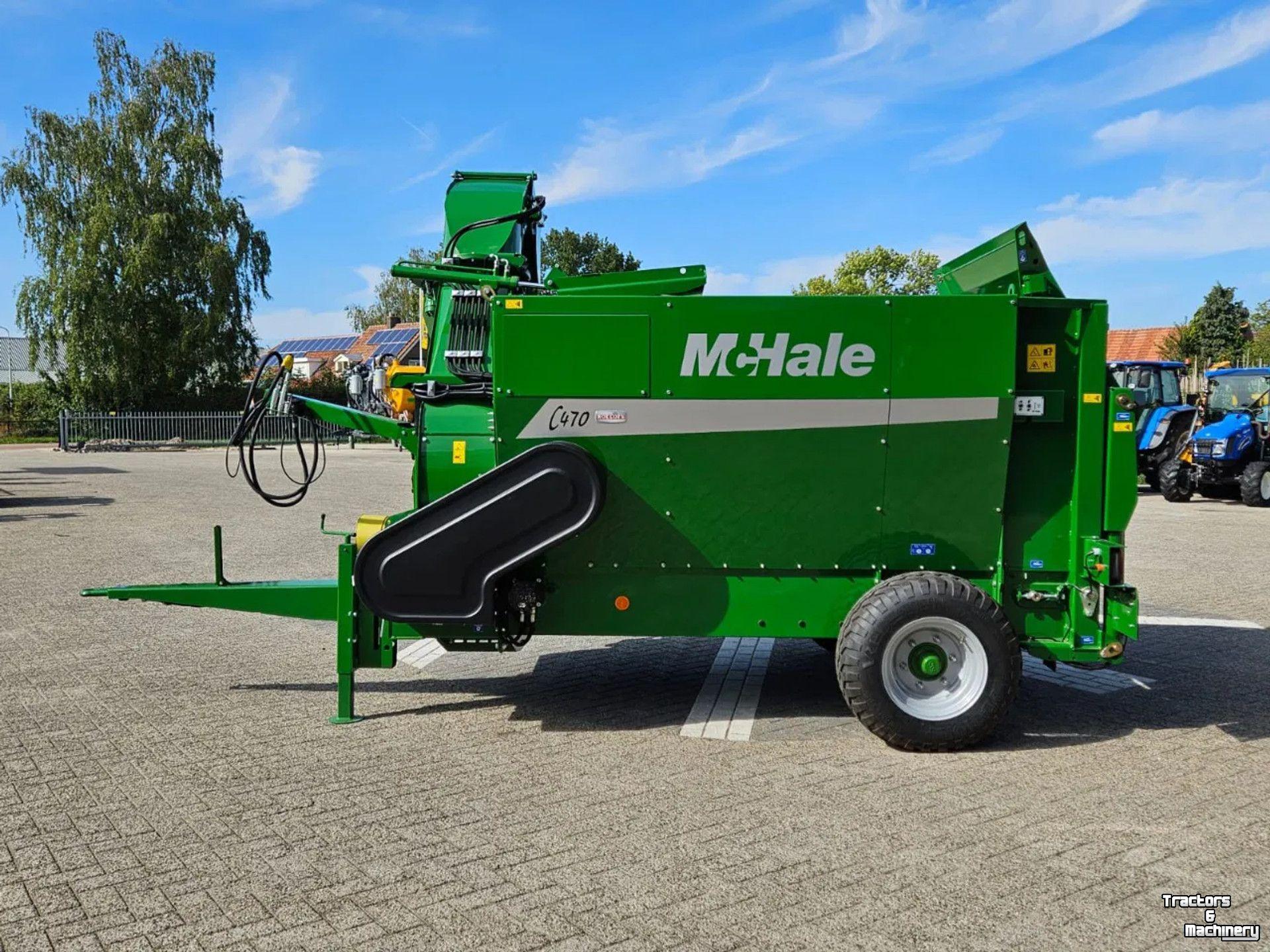 Distributeur de paille pour des logettes McHale C470 Stroblazer
