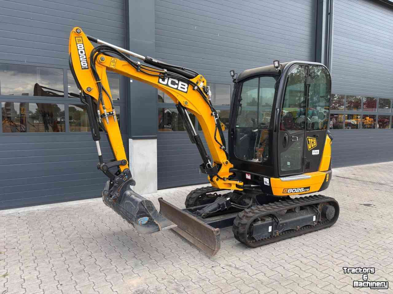Mini pelleteuse JCB 8026 CTS