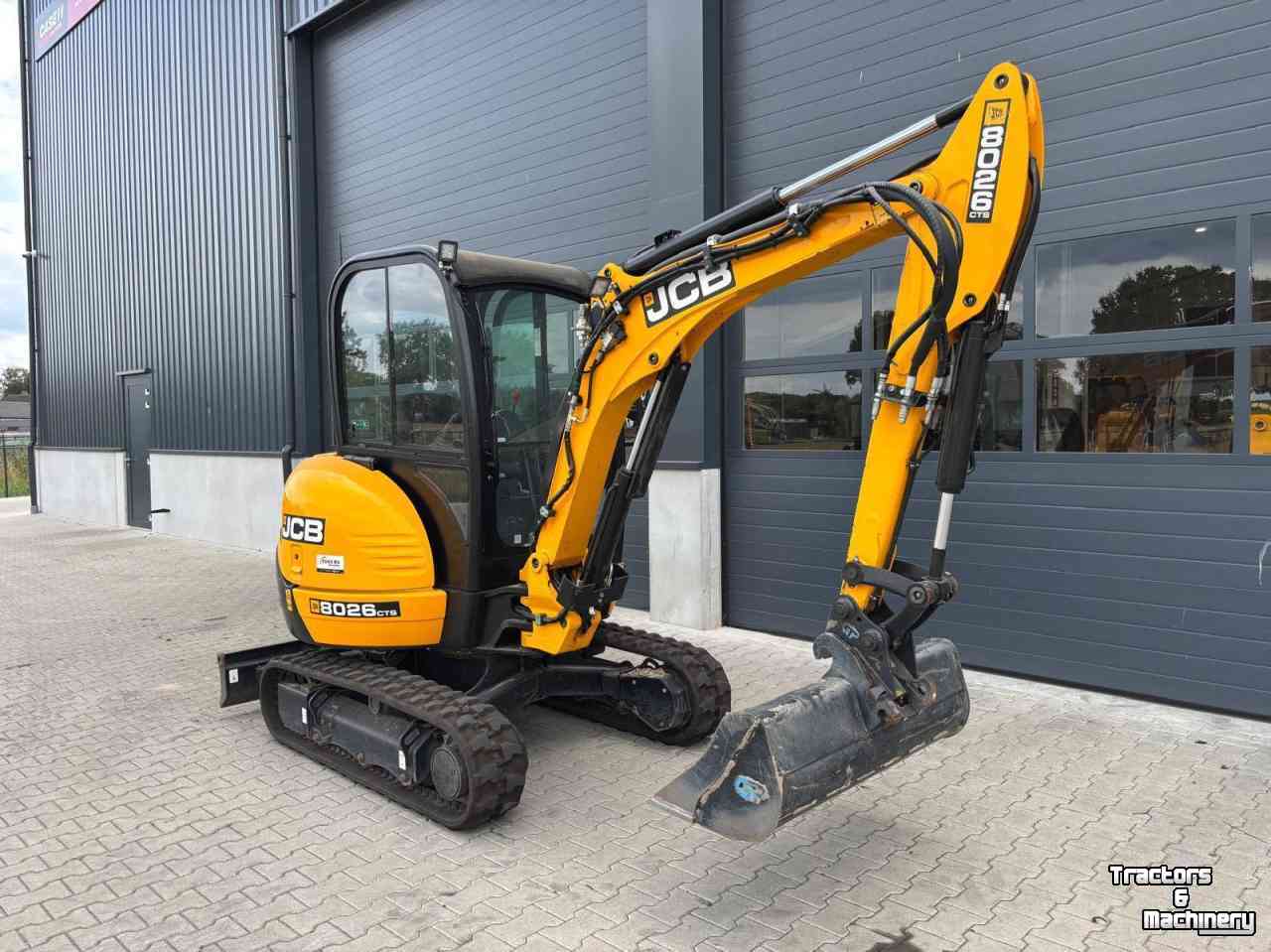 Mini pelleteuse JCB 8026 CTS
