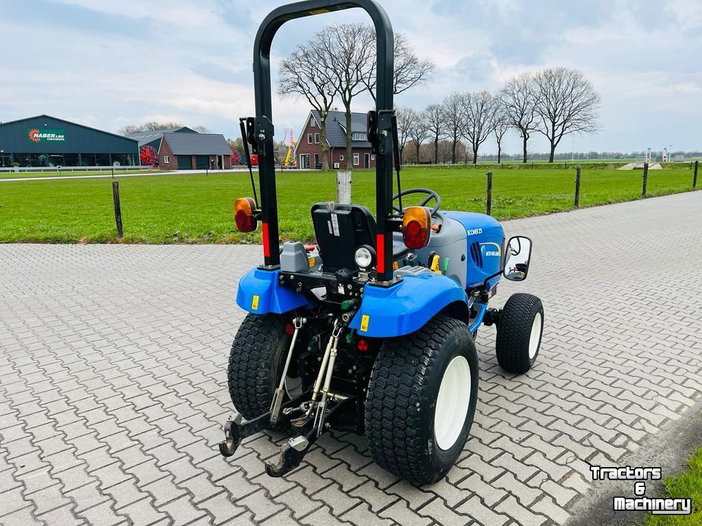 Tracteur New Holland BOOMER 25