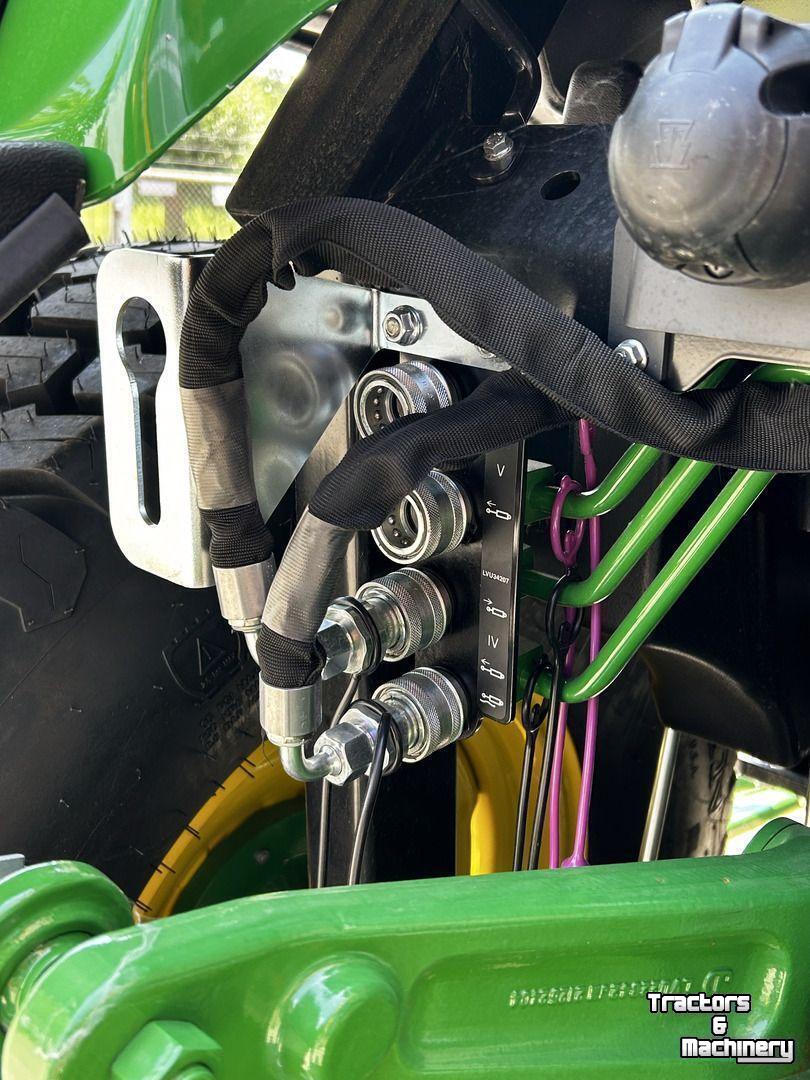 Tracteur pour vignes et vergers John Deere 4066R