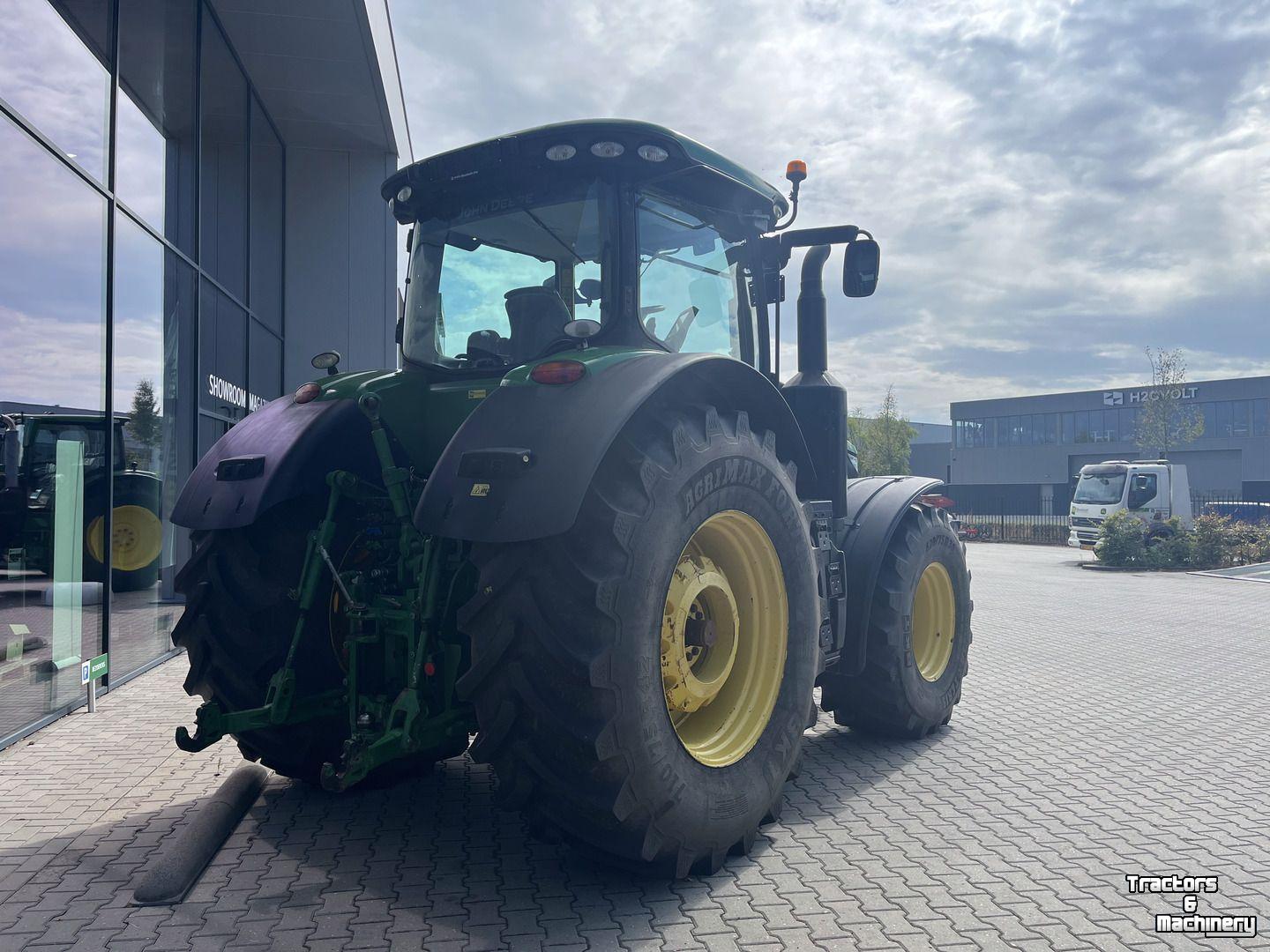 Tracteur John Deere 7310R