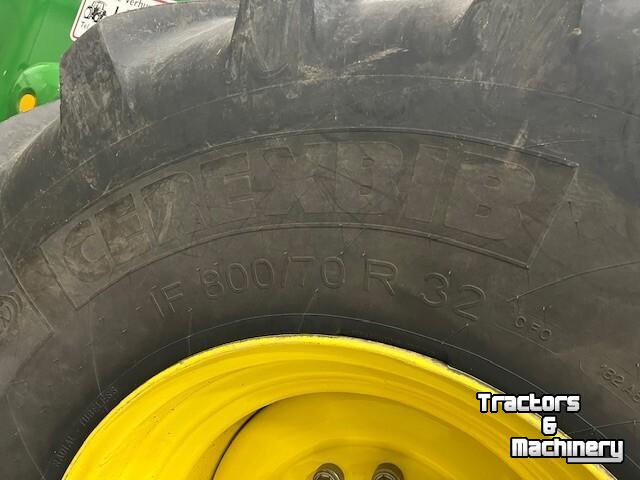 Ensileuse automotrice John Deere 7780
