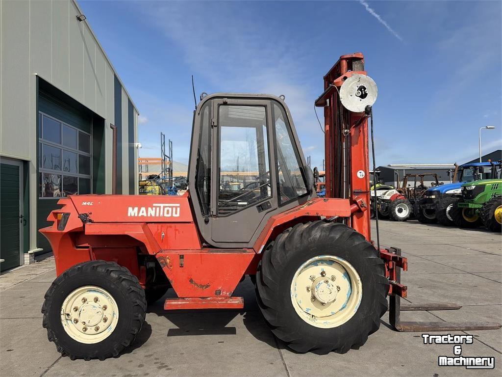 Chariot élévateur Manitou M 426 CP ruwterreinheftruck