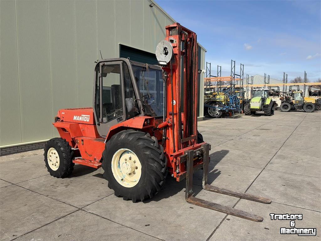 Chariot élévateur Manitou M 426 CP ruwterreinheftruck