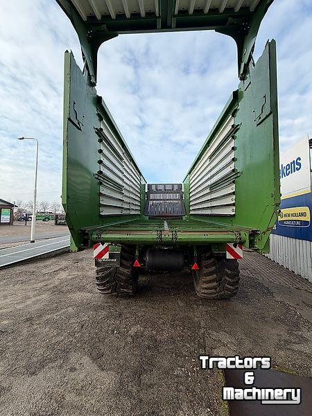 Autochargeuse Krone MX 370 GL