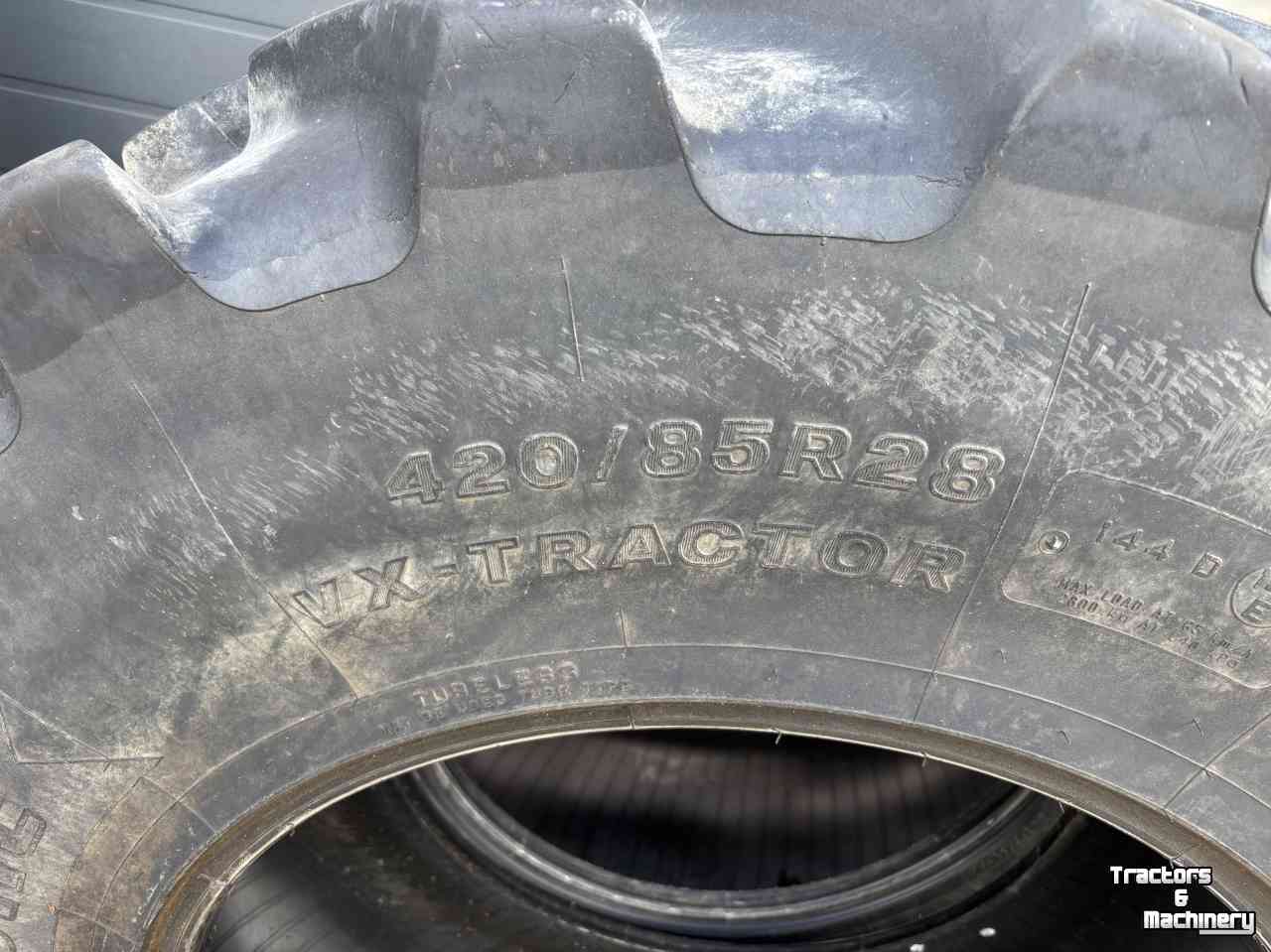 Roues, Pneus, Jantes, Barillets Jumelage Bridgestone 520/85R38 en 420/85R28 VX-TRACTOR