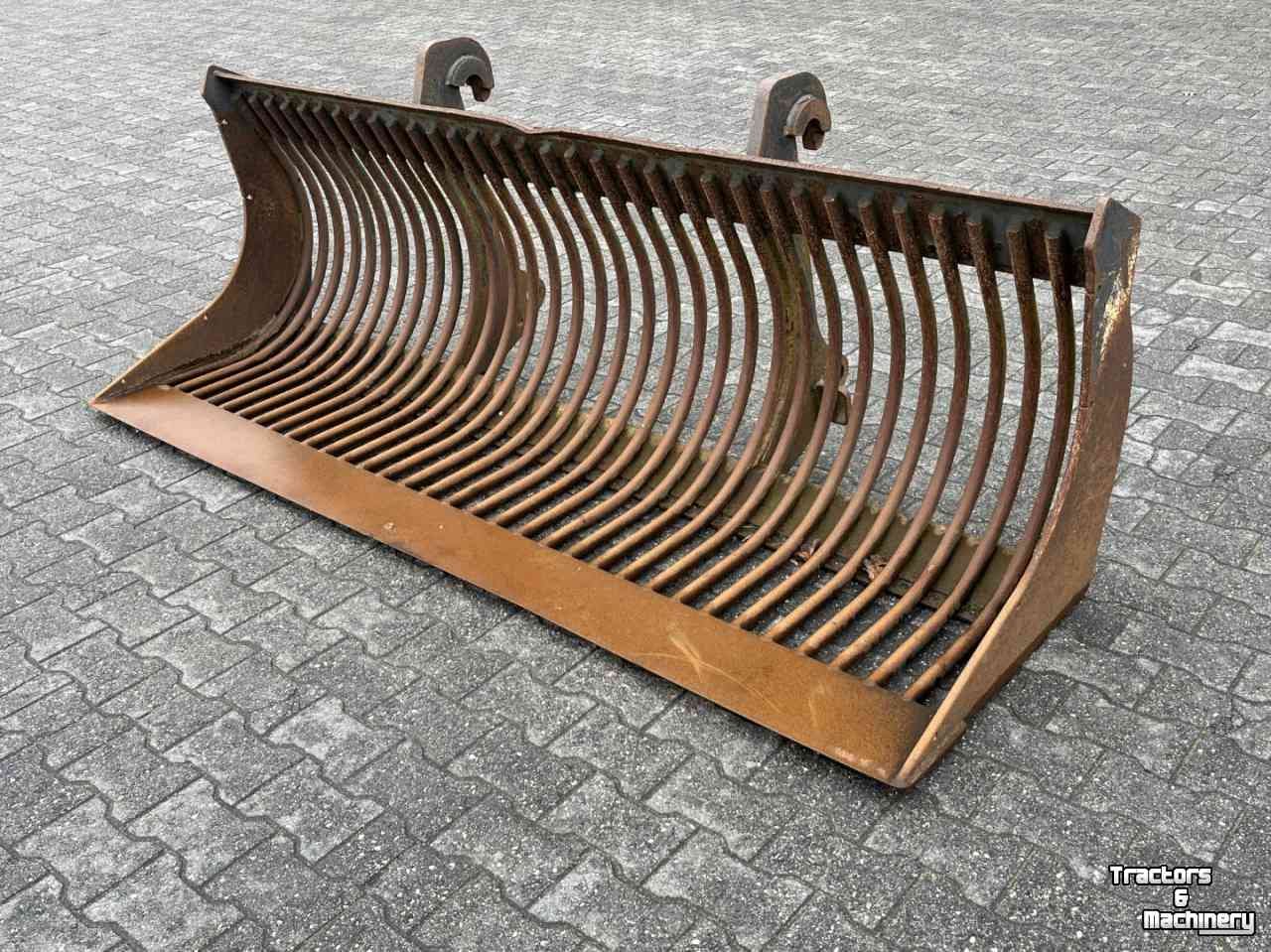 Godets à claire voie Hekamp Puinriek shovel 250 cm breed Volvo ophanging