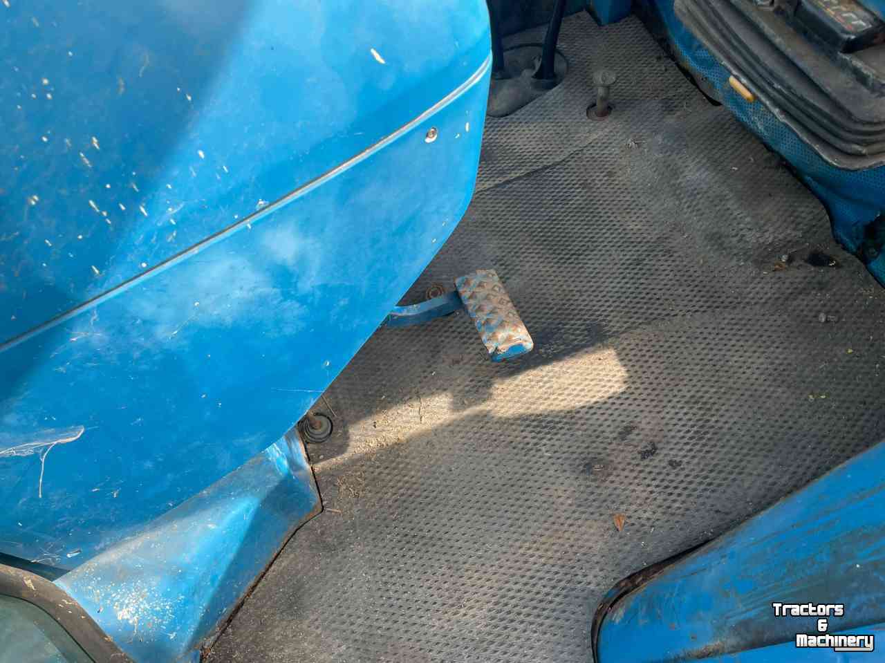 Tracteur Ford 6710 FWD