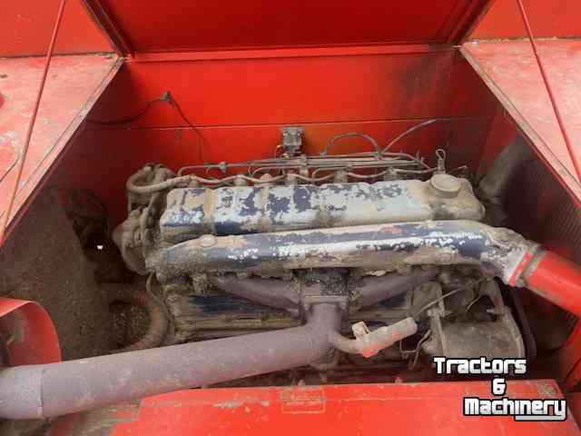 Moissonneuse batteuse Laverda m 120