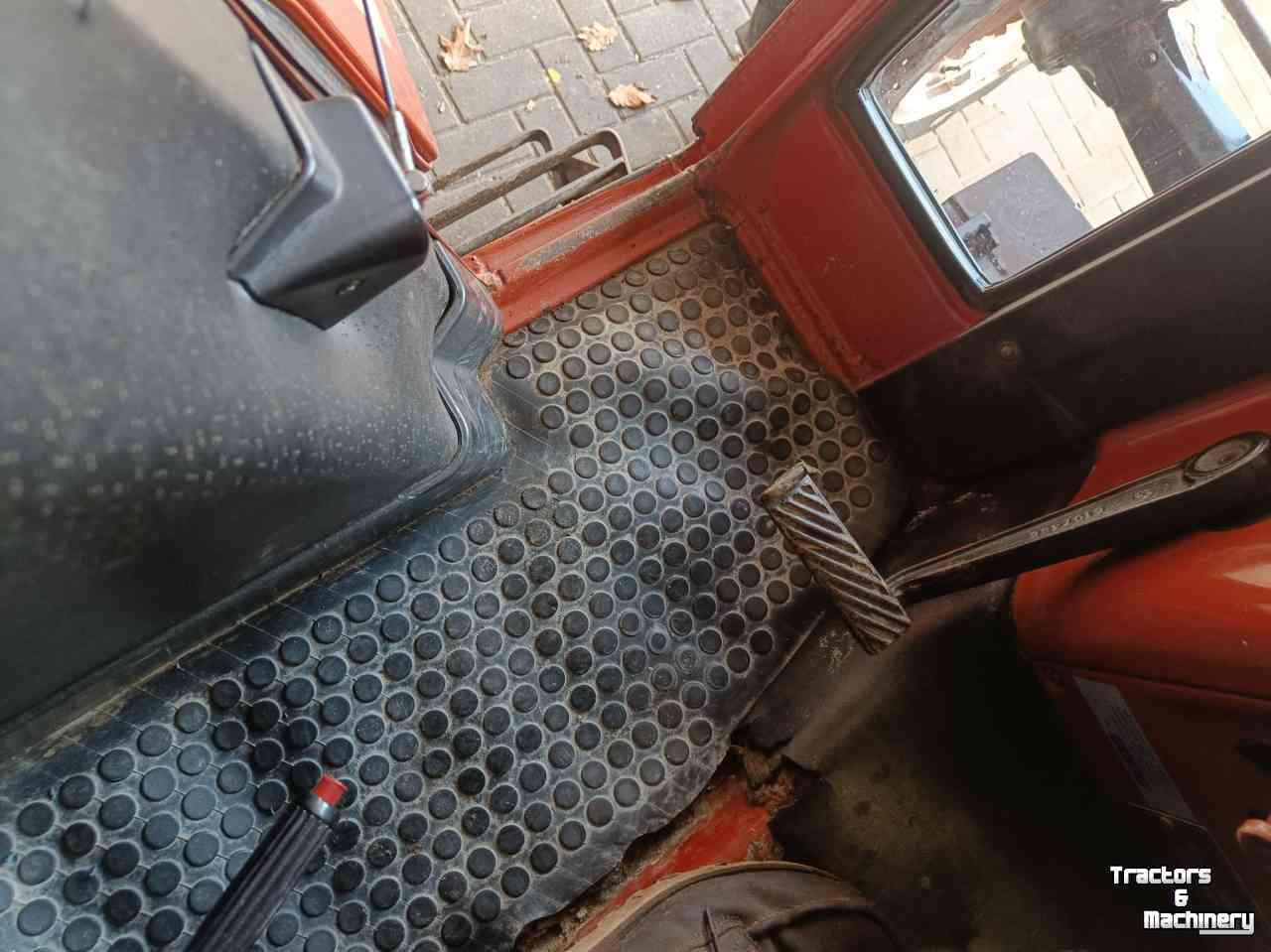 Tracteur Fiat 780 DT