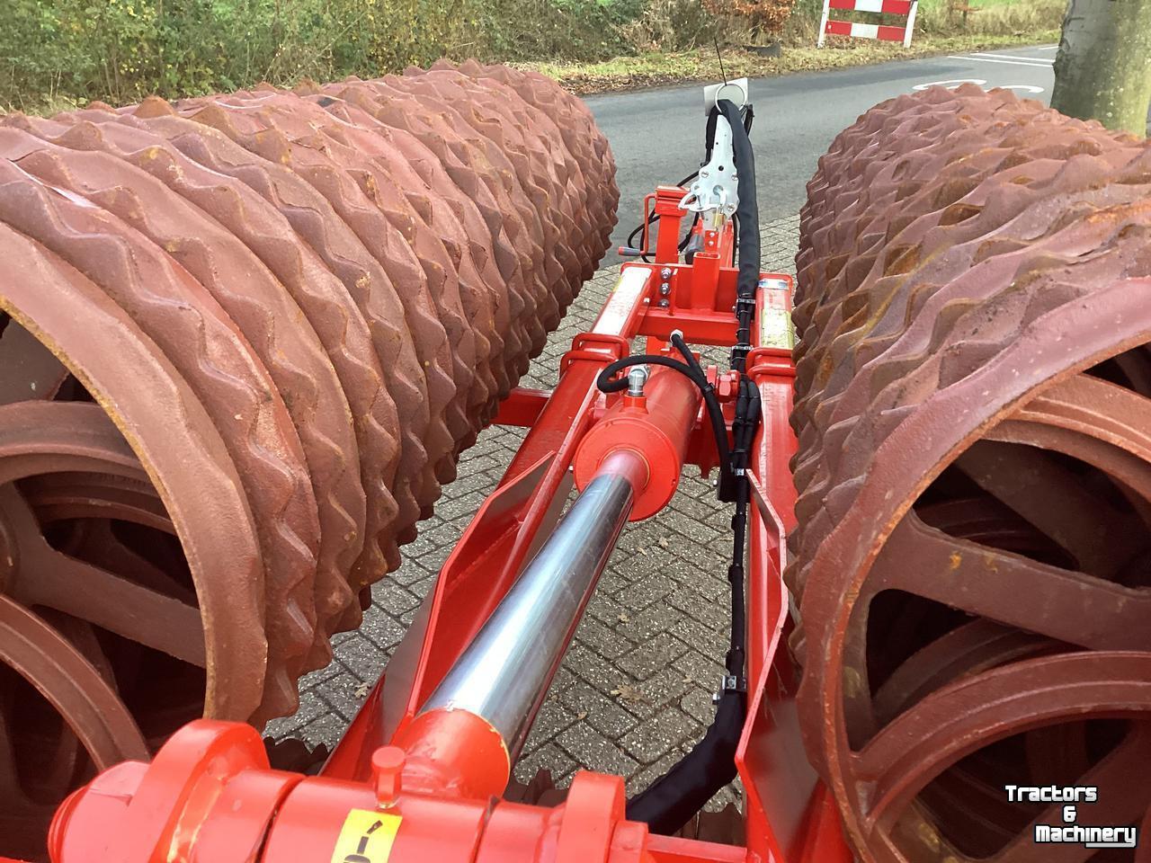 Autres matériel et accessoires de travail du sol  Rollmax 630