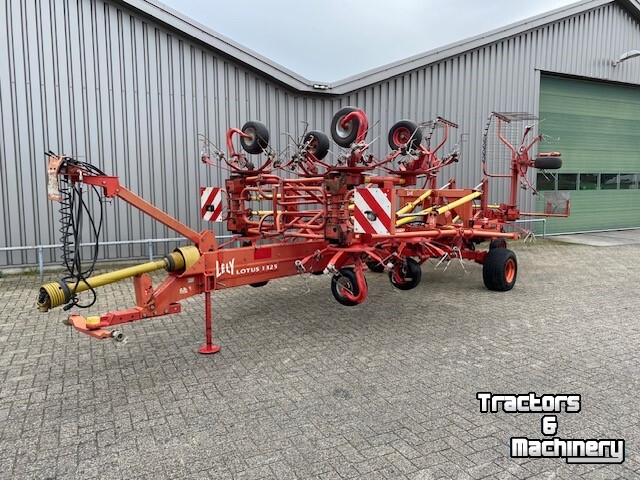Faneur Lely Lotus 1325