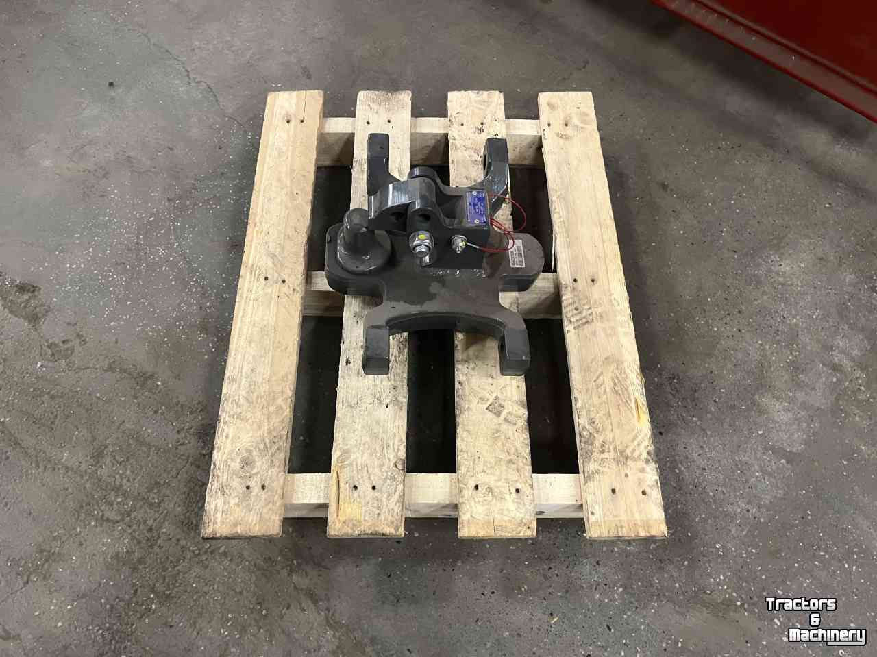 Pièces d‘occasion pour tracteurs Fendt Kipperknobbel | 003A223870200