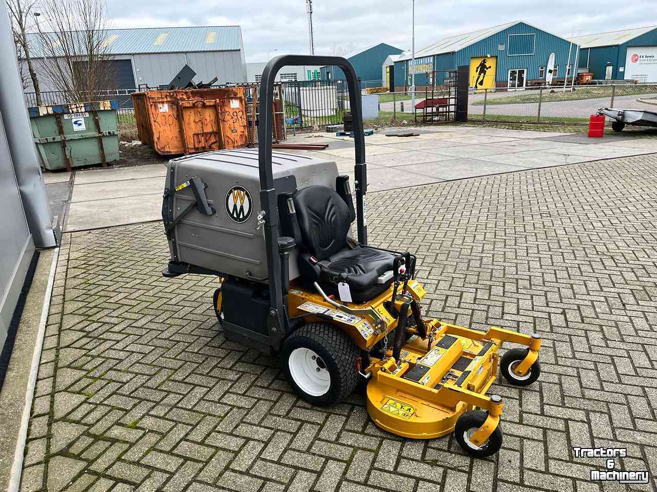 Tracteur Tondeuse Autoporté Walker MT25I-32