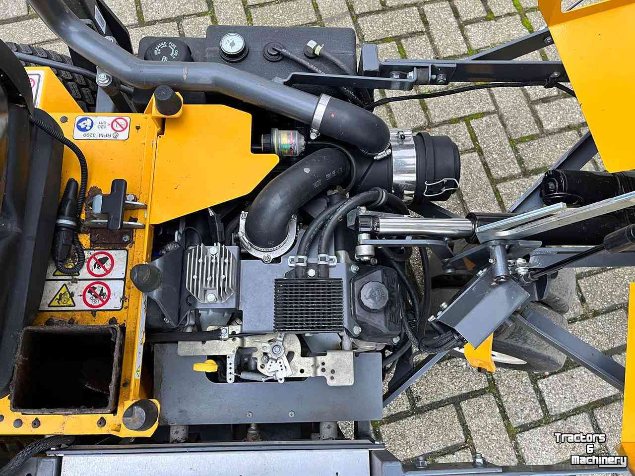 Tracteur Tondeuse Autoporté Walker MT25I-32