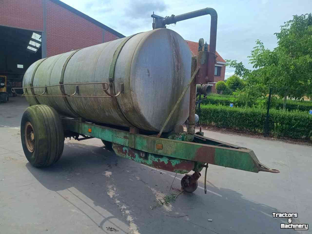Tonneau de lisier Ipsam 7300