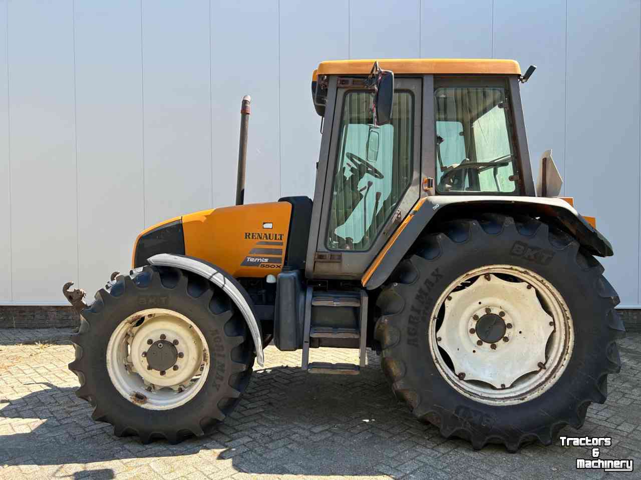 Tracteur Renault Temis 550X