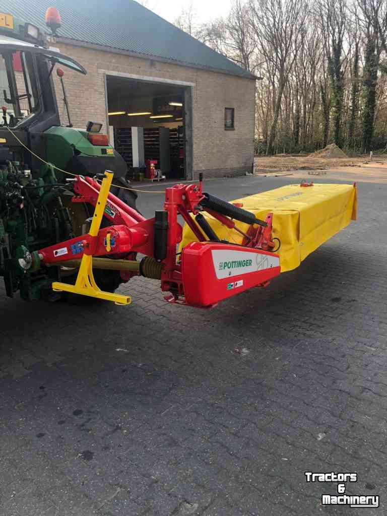 Faucheuse Pottinger Novadisc 352