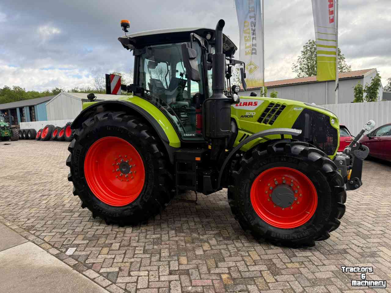 Tracteur Claas Arion 570 C-Matic DEMO FULL OPTION