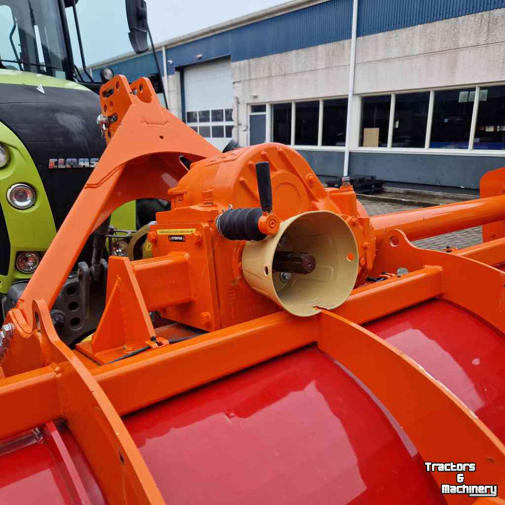 Fraise buteuse Struik Varix 300 FX
